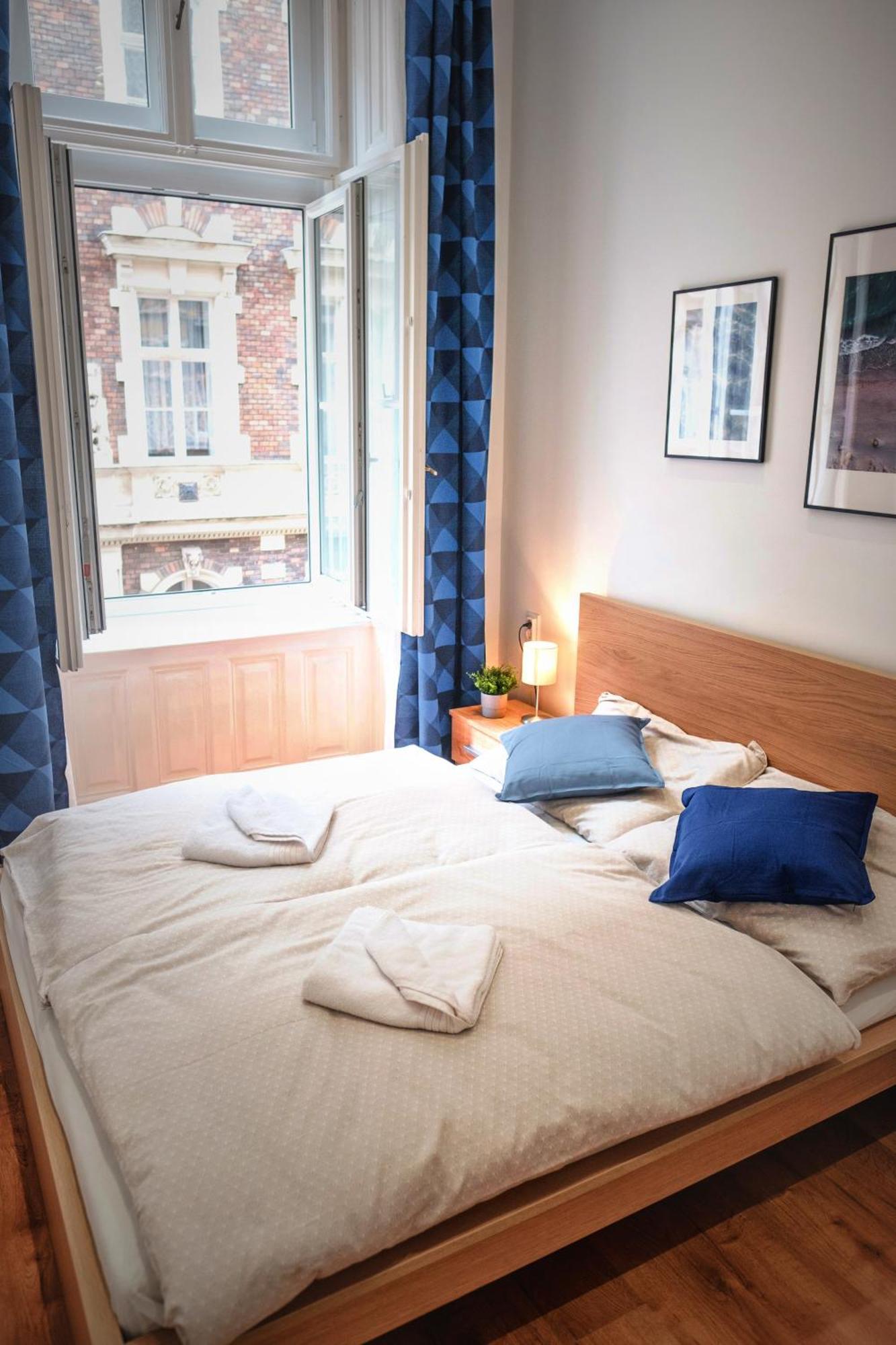 Ferienwohnung Jozsef Krt 3Br - Near Corvin Budapest Exterior foto